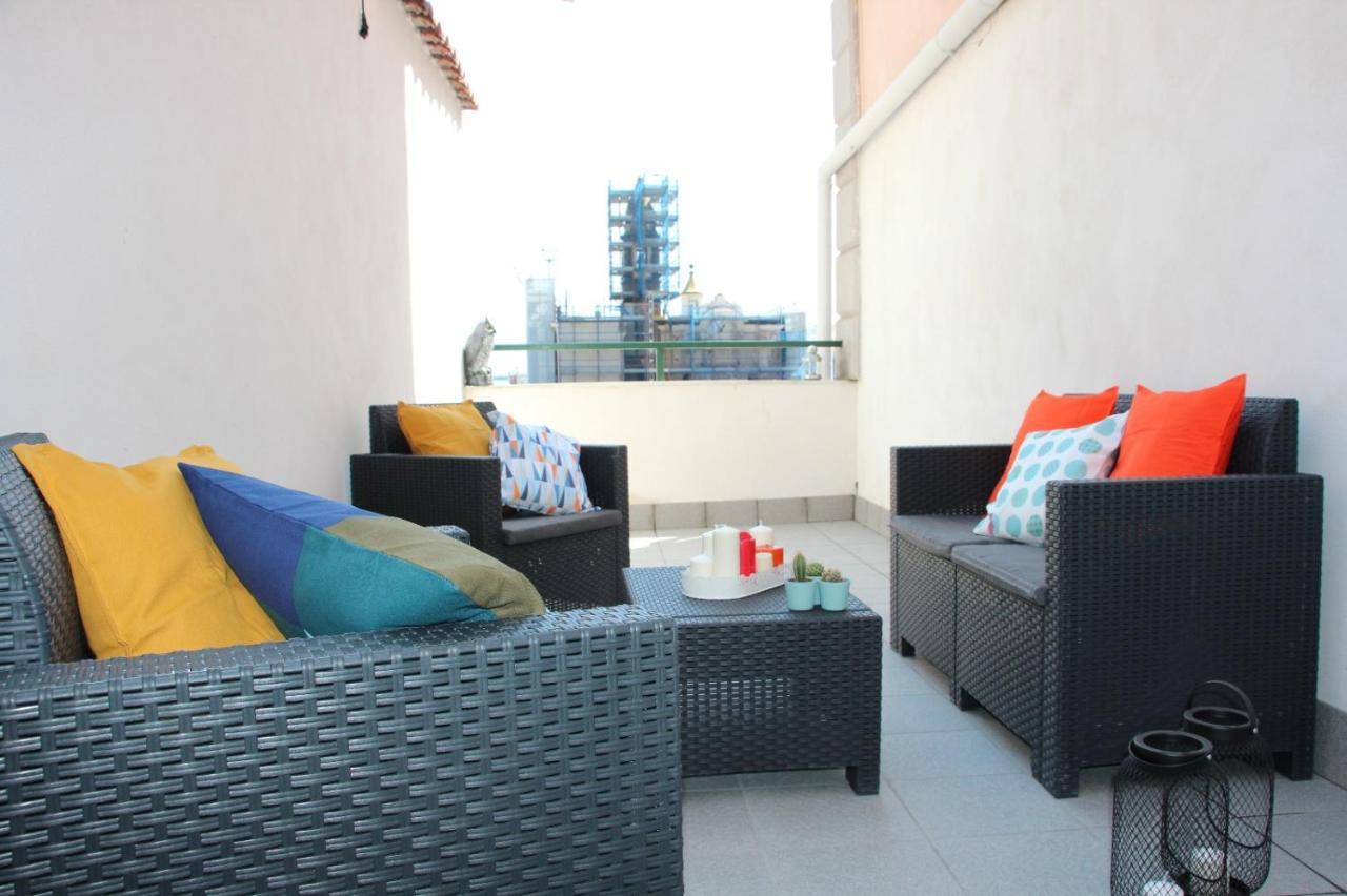 شقة La Terrazza Sul Porto نابولي المظهر الخارجي الصورة
